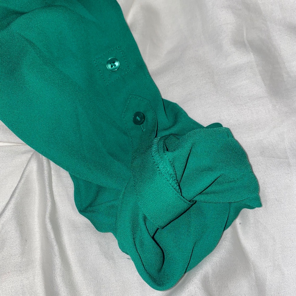 Express Top NWT - Picture 3 of 4